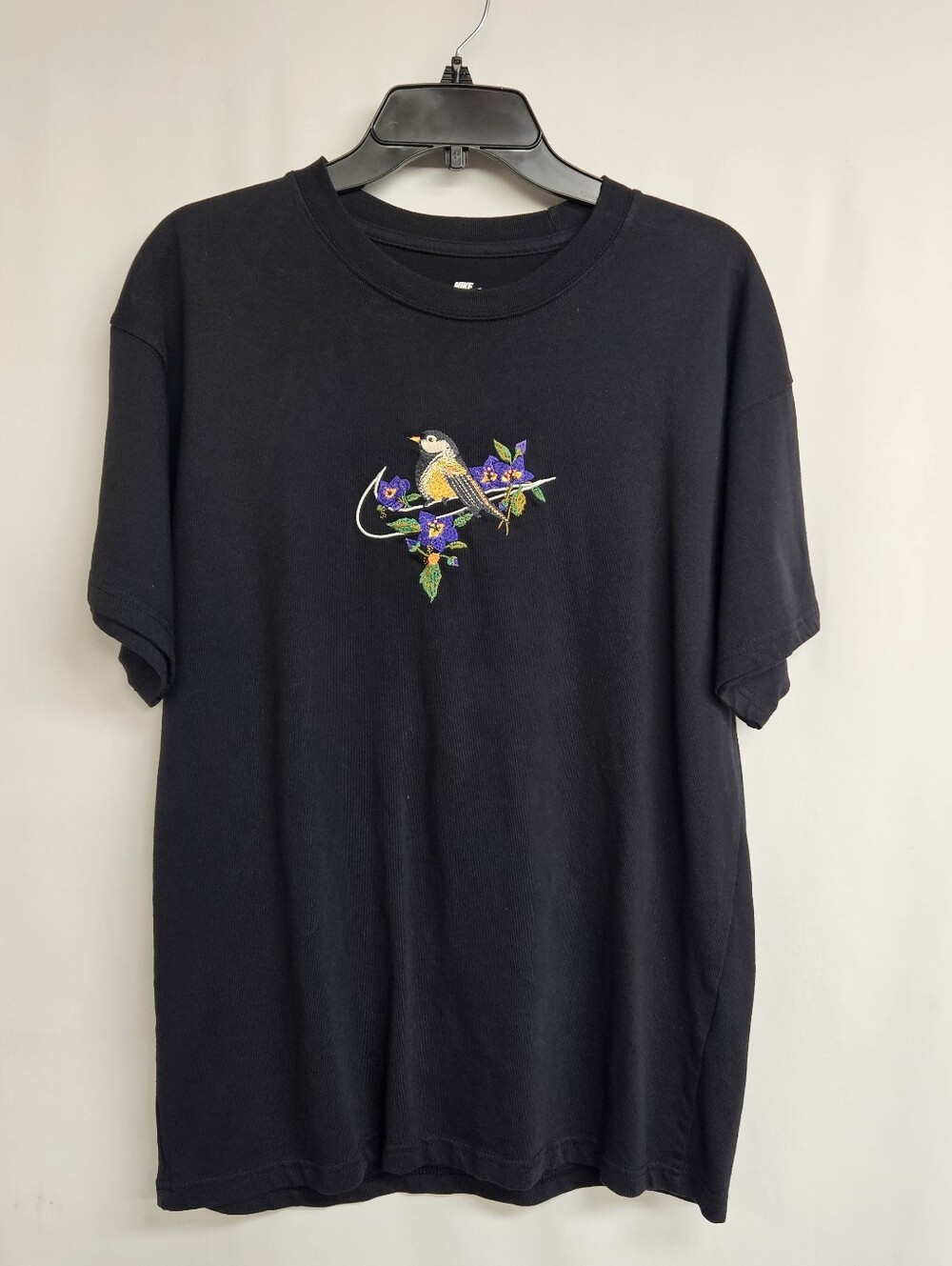 Nike Max 90 Bird Embroidered Black T-Shirt In Size Medium
